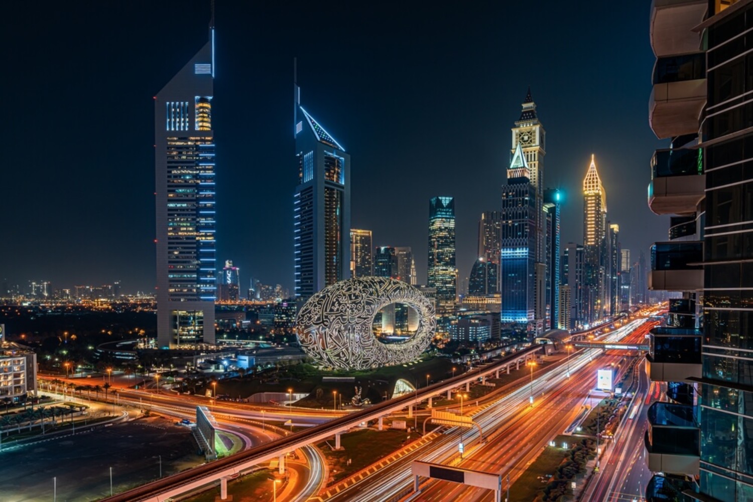 Dubaï : immobilier boosté par métro, jeunes et tech | Die Geissens Real Estate | Luxus Immobilien mit Carmen und Robert Geiss – Die Geissens in Dubai