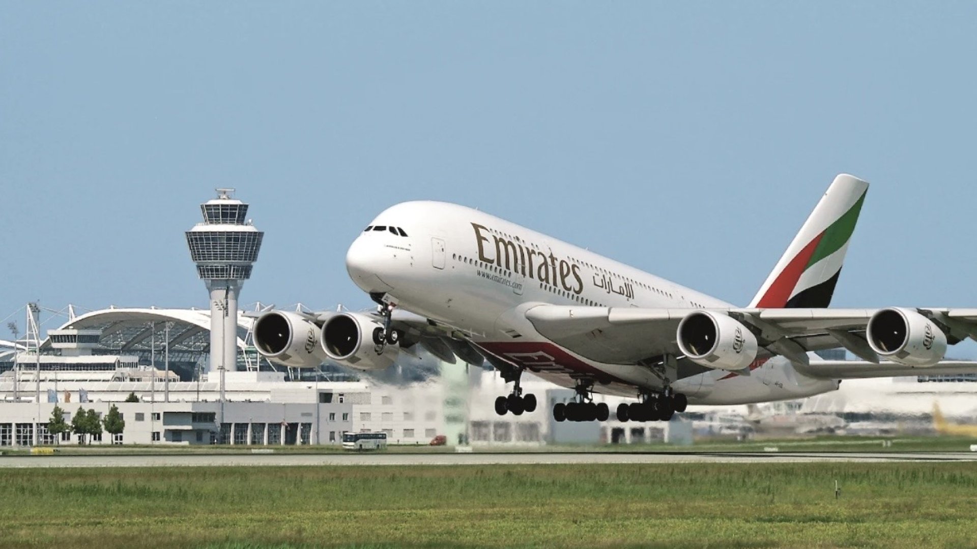 Emirates à Berlin : suspense des slots au BER | Die Geissens Real Estate | Luxus Immobilien mit Carmen und Robert Geiss – Die Geissens in Dubai
